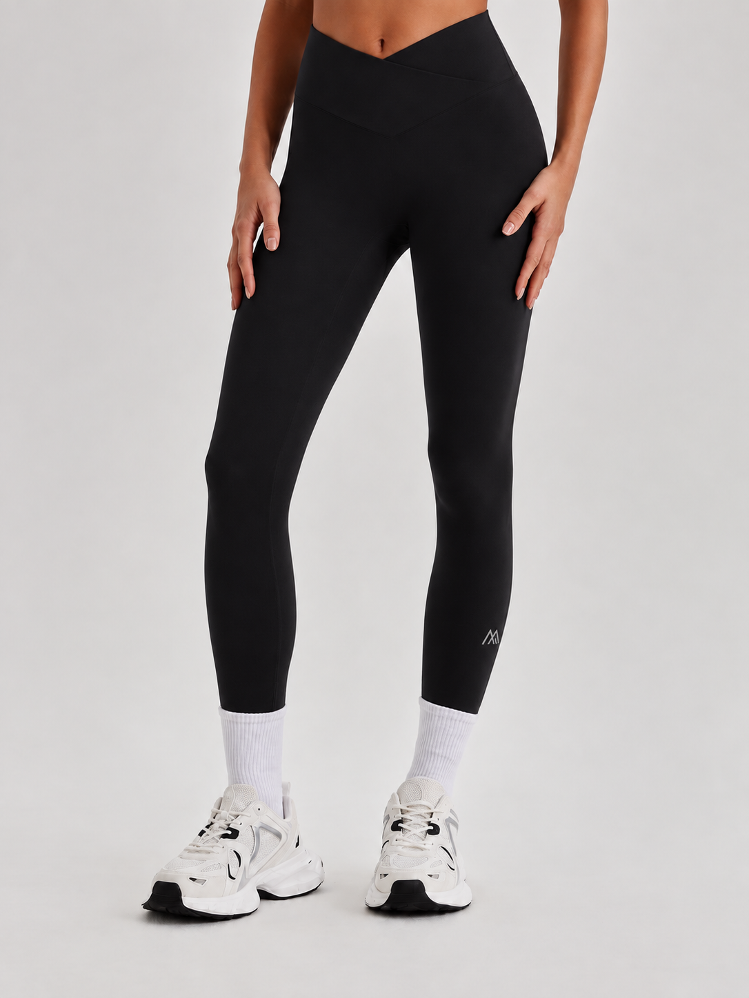 MaternaFit FLOW Cross-V Sculpt Leggings - Black - image 3 Main image