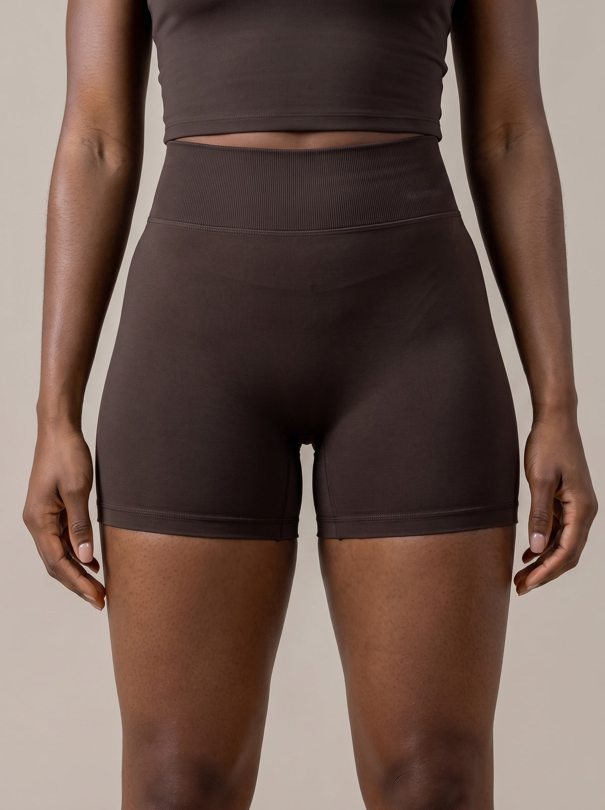 MaternaFit EMPOWER Scrunch Lift Shorts - Cocoa - image 4