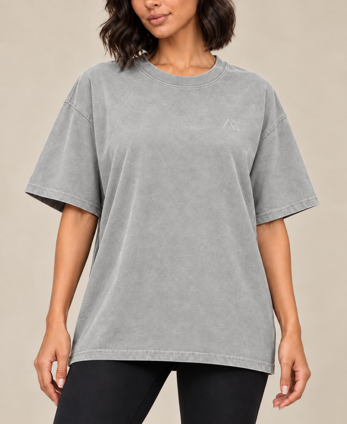 ESSENTIAL Oversized Tee